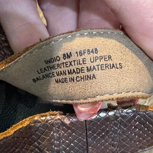 OTBT Gray Platform Shoes with Textured Strap and Chunky Heel - Picture 10 of 10